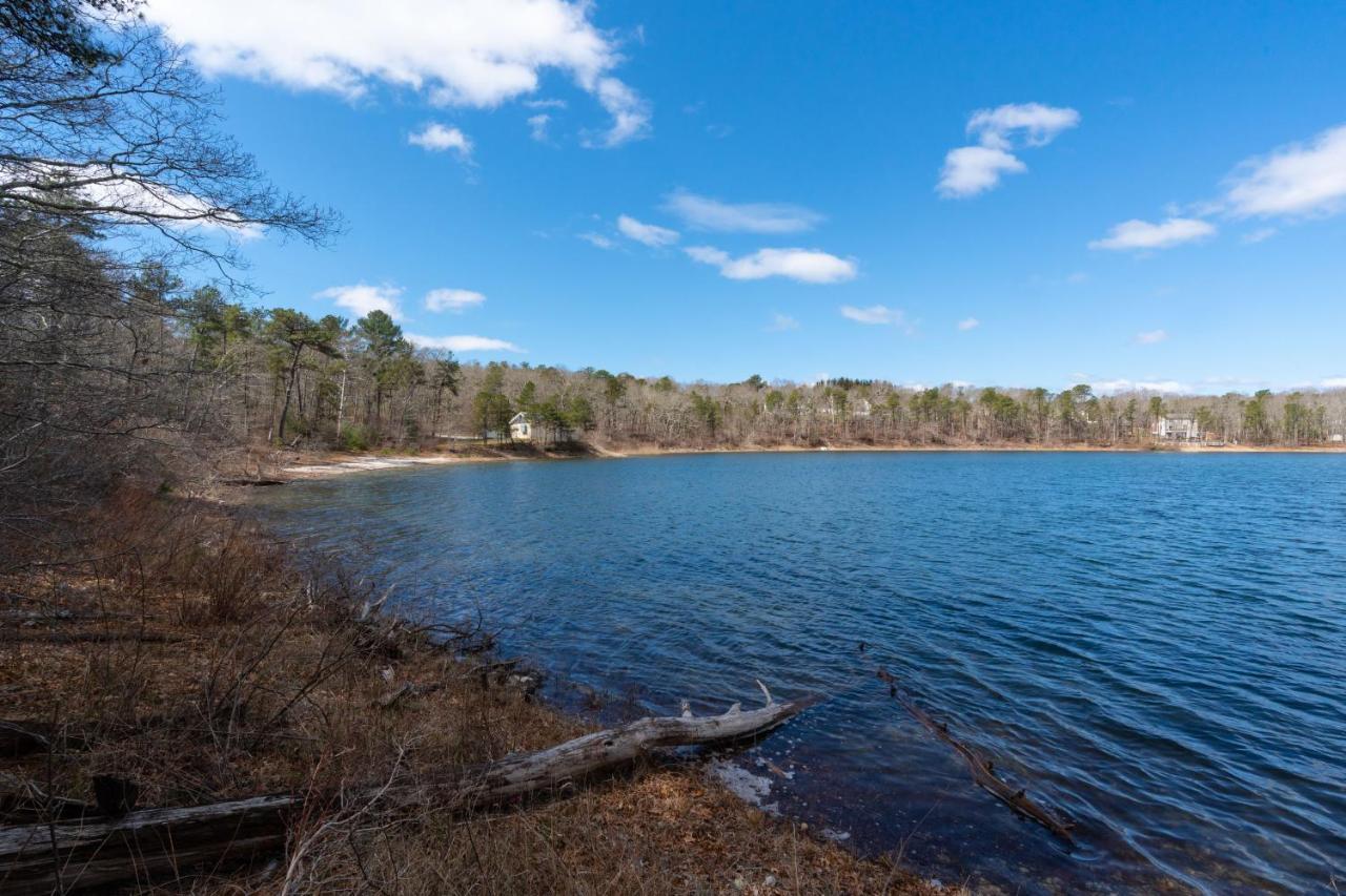 Weeks Pond Charmer Forestdale Bagian luar foto